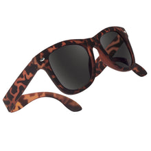 Load image into Gallery viewer, Jetsetter Foldable Sunglasses