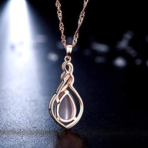 18 Kt Rose Gold Pink Rhinestone Pendant Necklace