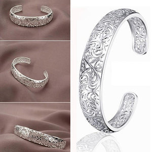 18kt White Gold Plated Bangle