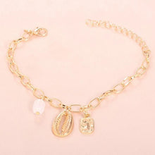 Load image into Gallery viewer, 3-Piece Set: Chunky Sea Shell Pendants in 14K Gold Plating Bracelet
