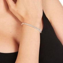 Load image into Gallery viewer, Silvertone Retro Chain Bracelet
